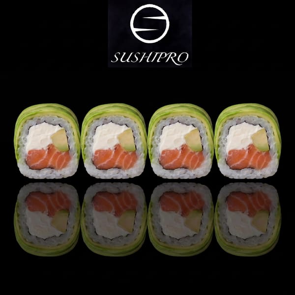 Naked Salmon Avocado